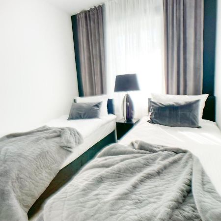 M-Style 02 Apartment Mit Balkon 24H Self-Check-In, Free Parking, Netflix Нюрнберг Экстерьер фото
