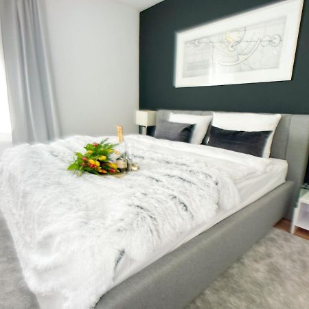 M-Style 02 Apartment Mit Balkon 24H Self-Check-In, Free Parking, Netflix Нюрнберг Экстерьер фото