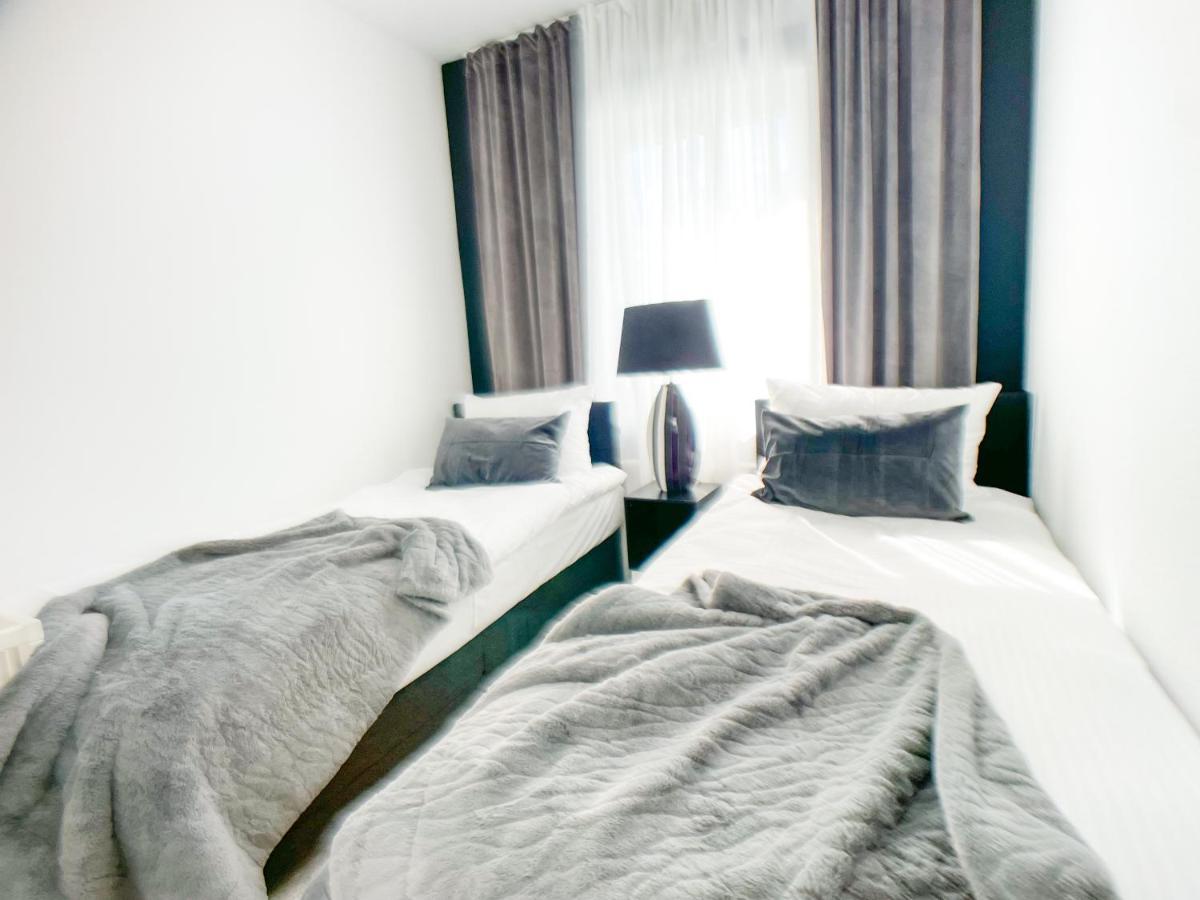 M-Style 02 Apartment Mit Balkon 24H Self-Check-In, Free Parking, Netflix Нюрнберг Экстерьер фото