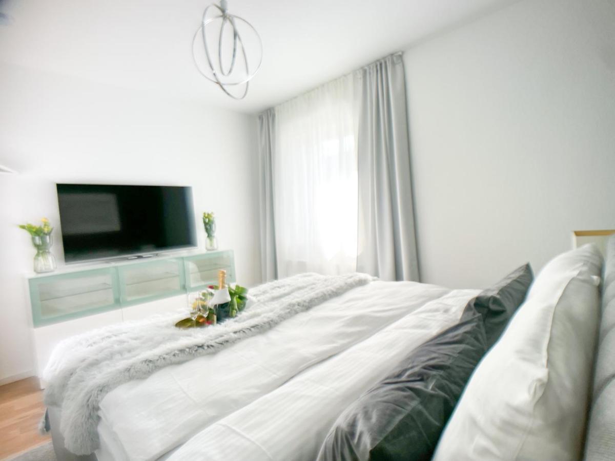 M-Style 02 Apartment Mit Balkon 24H Self-Check-In, Free Parking, Netflix Нюрнберг Экстерьер фото