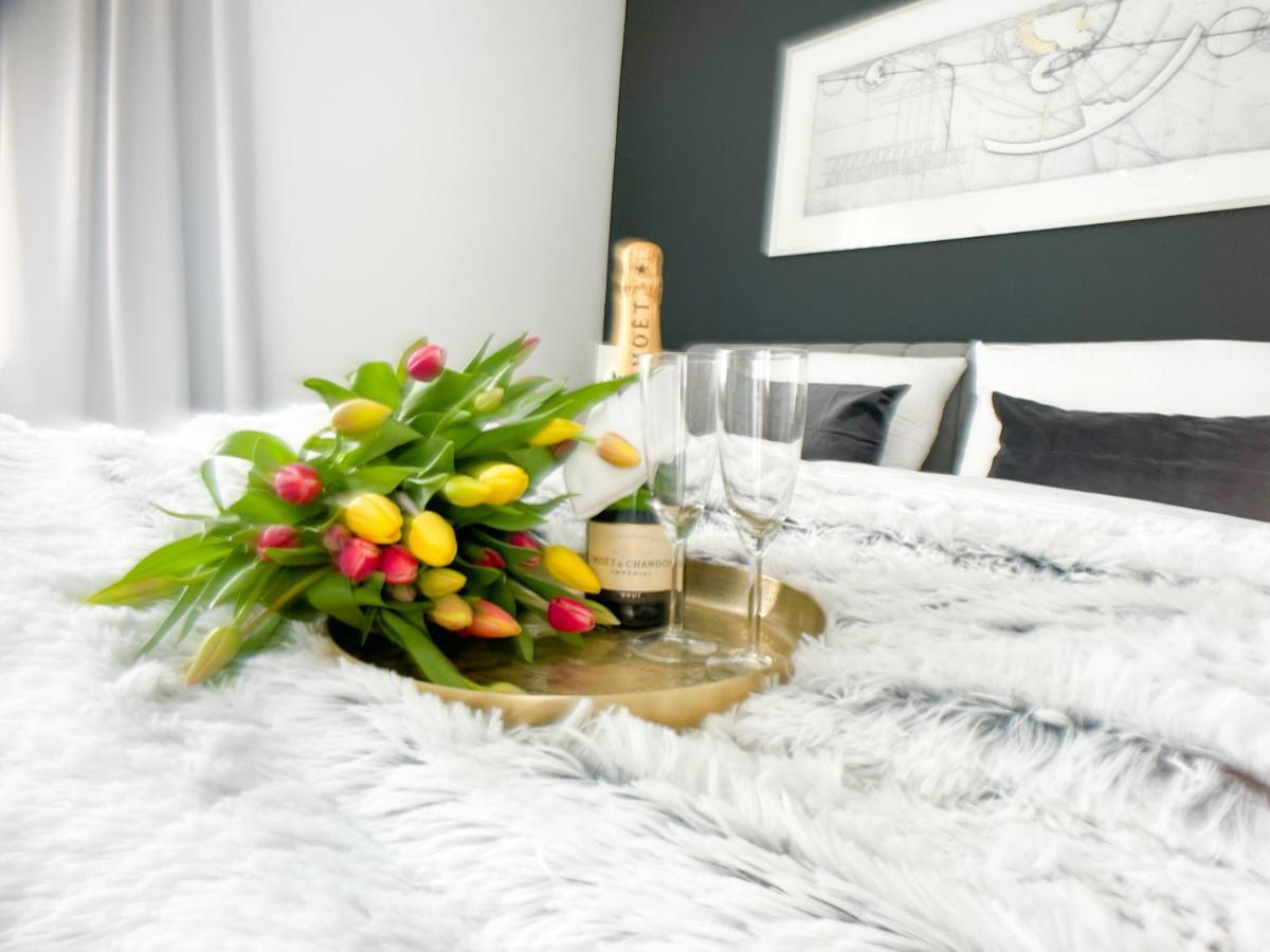 M-Style 02 Apartment Mit Balkon 24H Self-Check-In, Free Parking, Netflix Нюрнберг Экстерьер фото