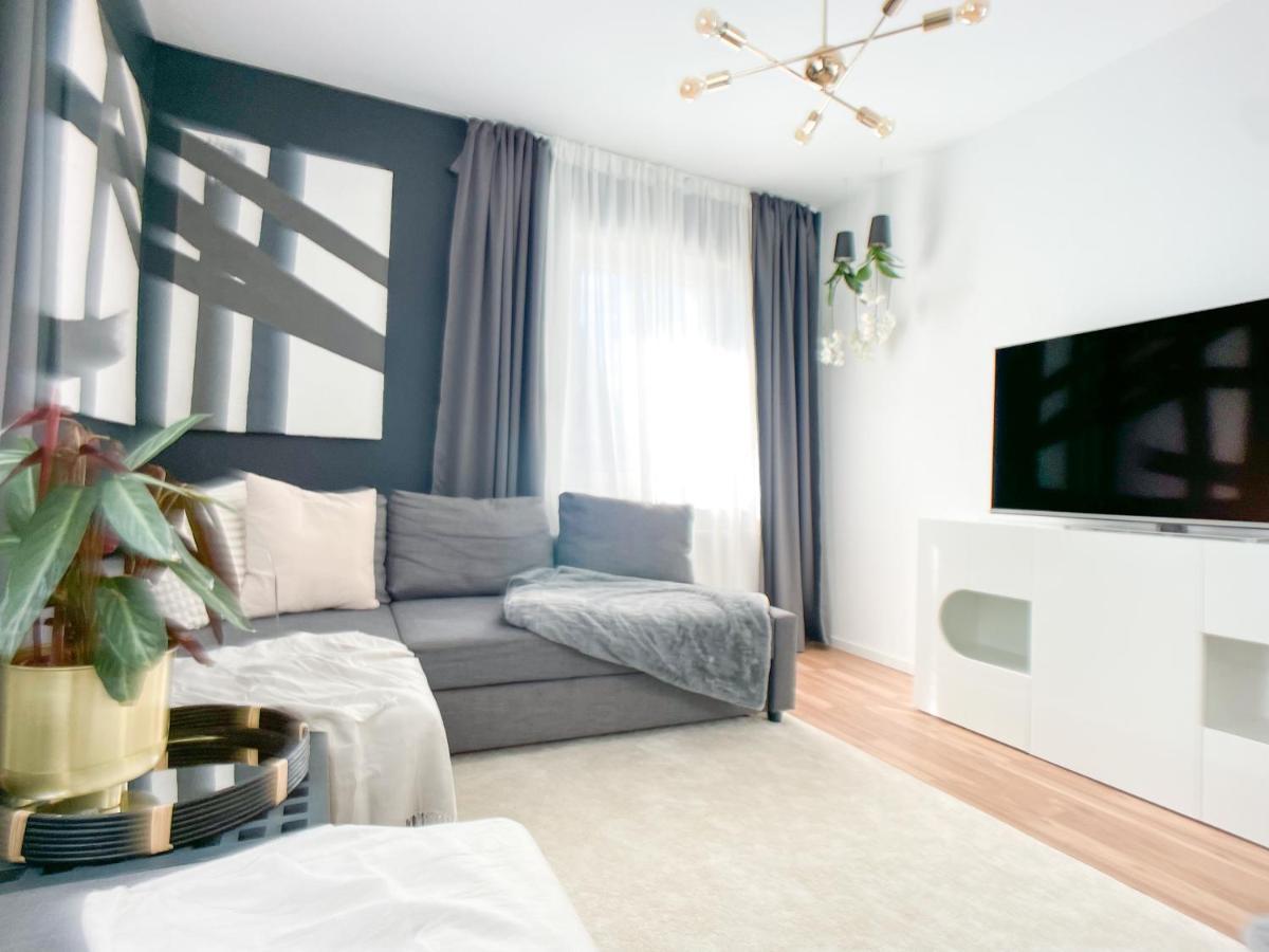 M-Style 02 Apartment Mit Balkon 24H Self-Check-In, Free Parking, Netflix Нюрнберг Экстерьер фото